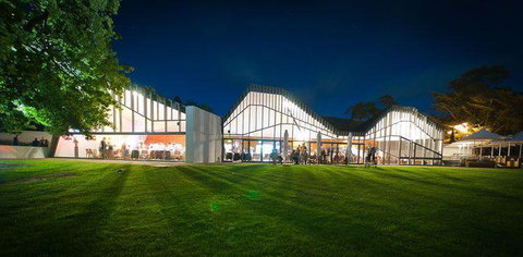 Peppermint Bay - Bar, Dining And Terrace - New South Wales Tourism  4