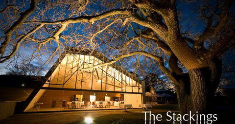 Peppermint Bay - Bar, Dining And Terrace - New South Wales Tourism  8