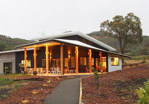 Amongst The Sticks - New South Wales Tourism  3