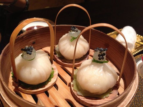 Silks - New South Wales Tourism  0