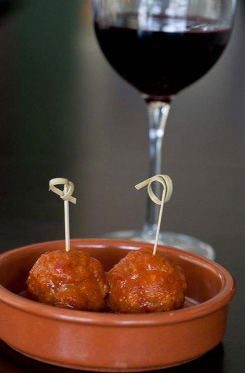 Tapas Tapas Bodega - New South Wales Tourism  4