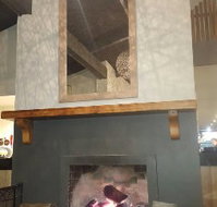 One Tree Hill Hotel - New South Wales Tourism 