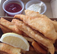 St Kilda Pier Kiosk - New South Wales Tourism 