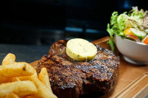 Bos Taurus - New South Wales Tourism  0