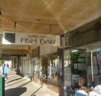 The Ageing Frog Fish Bar - New South Wales Tourism 