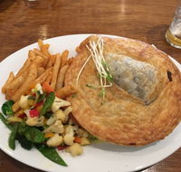 Watering Hole Tavern Monbulk - New South Wales Tourism 