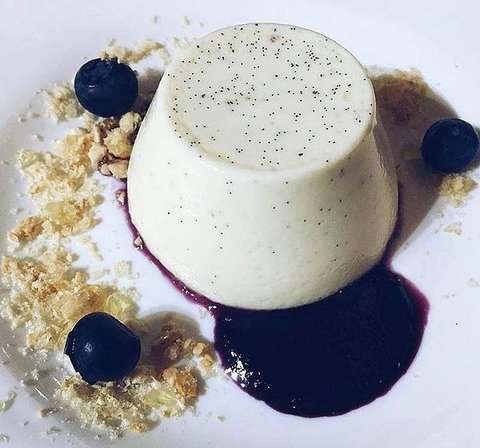 Two Fat Blokes Gourmet Kitchen - New South Wales Tourism  8