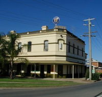 Bottom Pub - New South Wales Tourism 