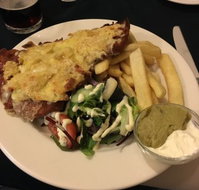 Cunninghams Hotel - New South Wales Tourism 