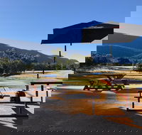 Halls Gap Hotel Restaurant - New South Wales Tourism 