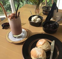 The Giddy Bullfrog Gallery - New South Wales Tourism 