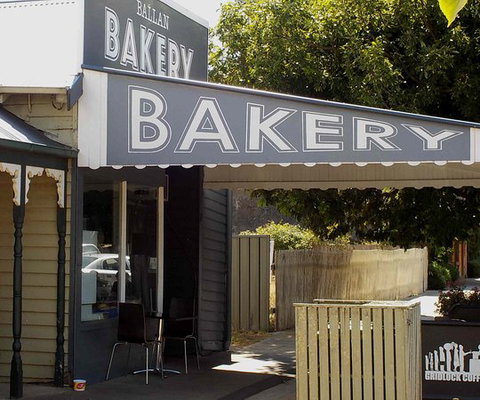 Ballan Bakery - New South Wales Tourism  0