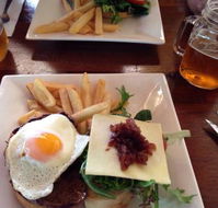 Glenrowan Hotel - New South Wales Tourism 