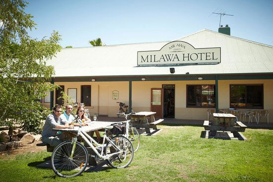 Meadow Creek VIC New South Wales Tourism 