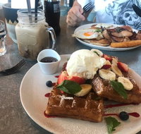 Ollie's Cafe Bar - New South Wales Tourism 