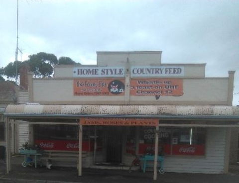 The Foxes Den Cafe - New South Wales Tourism  0