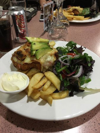 Pier Port Hotel Waterfront Restaurant & Bar - New South Wales Tourism  0