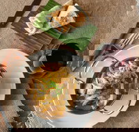 Pepper Seeds - New South Wales Tourism 