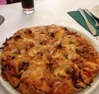 La Cantina Restaurant  Pizzeria