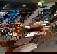 Cinque E Mezzo Pizza - New South Wales Tourism 
