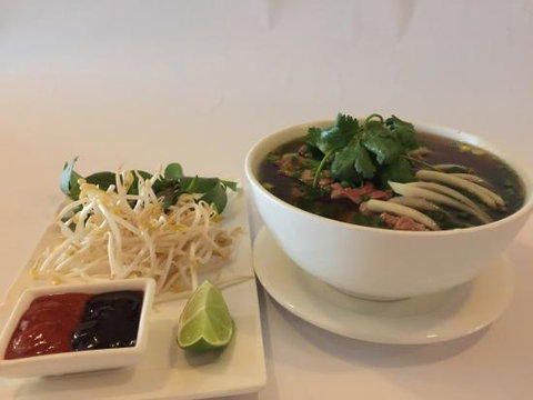 Moonlight Modern Vietnamese Restaurant - New South Wales Tourism  0