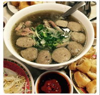 Pho Tau Bay