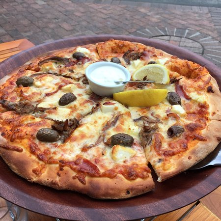 Salute Pizzeria & Restaurant - New South Wales Tourism  0