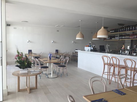 Tony's Italian Ristorante Bar & Seafood - New South Wales Tourism  0