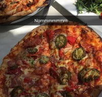 Avoca Woodfire Pizza Cafe - New South Wales Tourism 
