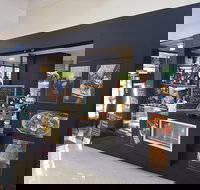 La Plaza Cafe - New South Wales Tourism 