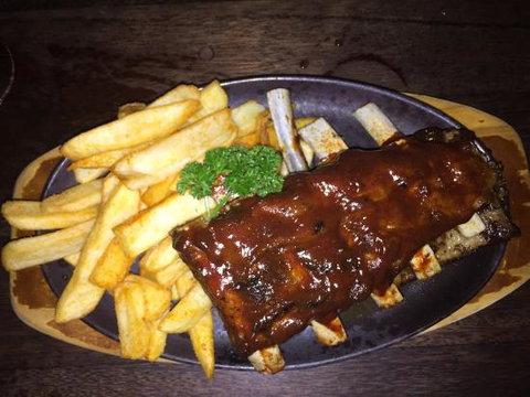 Stetson Steak House And Saloon - New South Wales Tourism  0