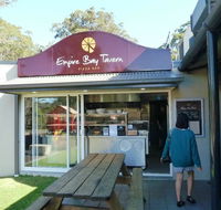 Empire Bay Tavern - New South Wales Tourism 