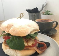 Kincumber Post Cafe