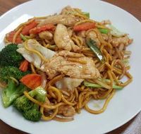 YIYI Asian Cuisine - New South Wales Tourism 
