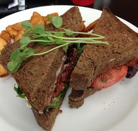 Pacino's Cafe