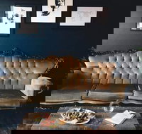 Lou  Bobby's - New South Wales Tourism 