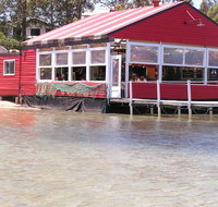 Quarterdeck - New South Wales Tourism 