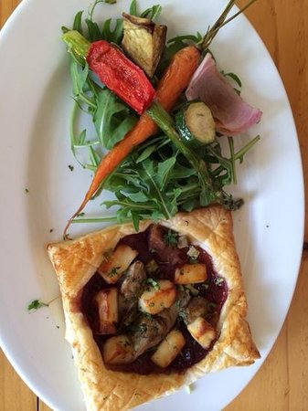 Tilba Valley Winery & Ale House - New South Wales Tourism  0