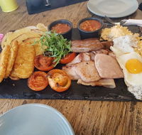 Warnies Cafe - New South Wales Tourism 