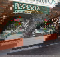 Anna  Sam Pizzeria Restaurant - New South Wales Tourism 
