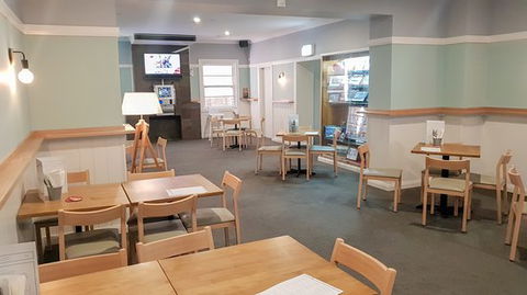 Australian Hotel Yass Bistro - New South Wales Tourism  0