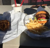Carl's Jr.