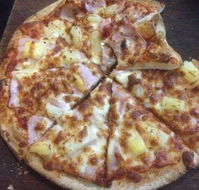 Crust Gourmet Pizza Bar Woolongong