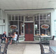 Gundagai Bakery - New South Wales Tourism 
