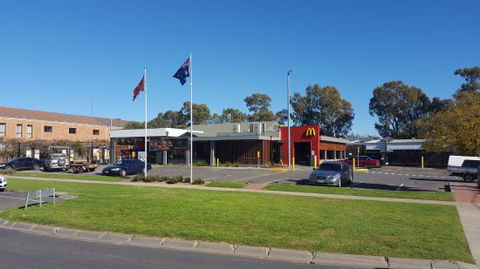 Mcdonald's Family Restaurants - New South Wales Tourism  0