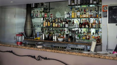The Rocks Restaurant & Bar - New South Wales Tourism  0