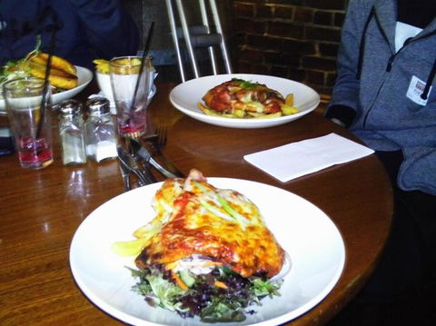 The Shamrock Hotel - New South Wales Tourism  0