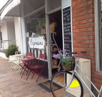 House Of Expressos - New South Wales Tourism 