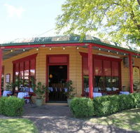 Pizza's In The Mist - New South Wales Tourism 