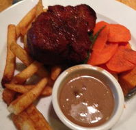 Top Town Tavern - New South Wales Tourism 